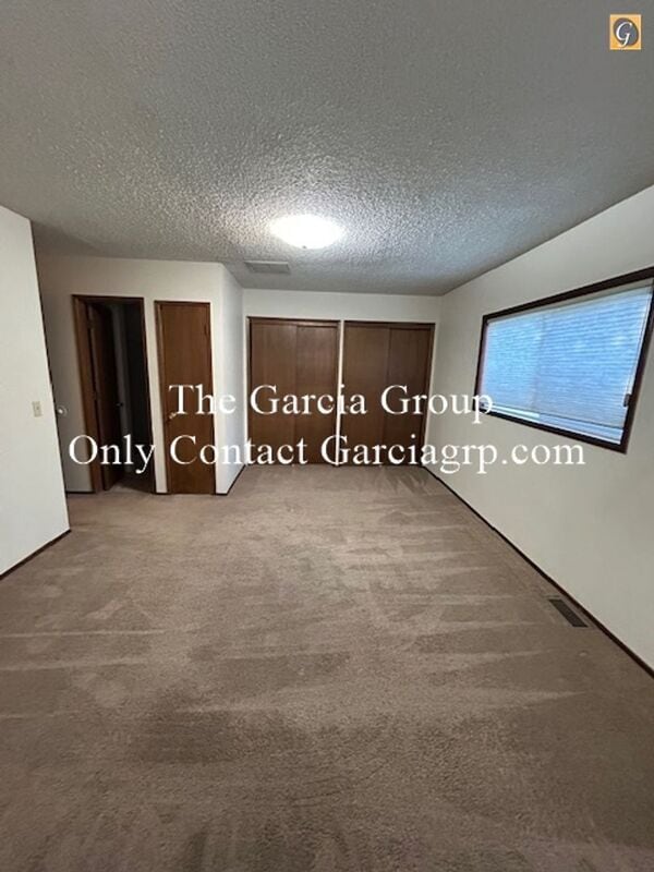 Building Photo - 17006 SE Morrison Ct