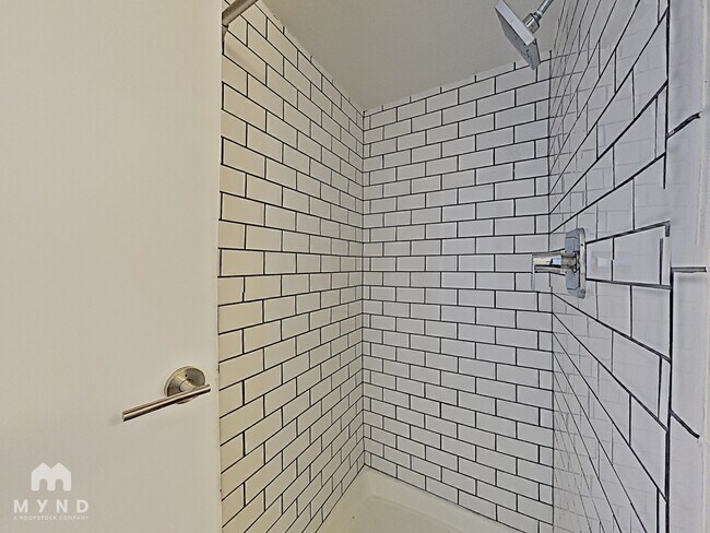 Building Photo - 8060 E Girard Ave