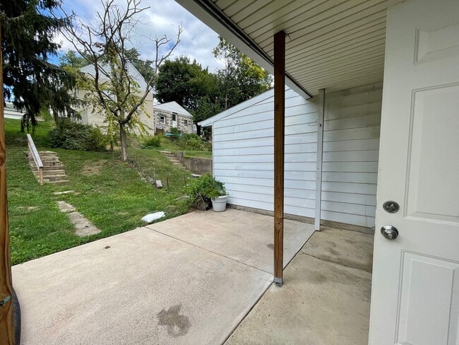 Building Photo - 3 Bedroom For Rent in Harrisburg with gas ...