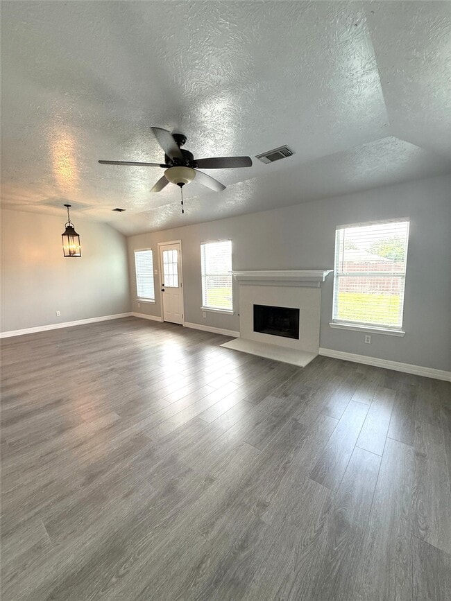 Building Photo - 850 Saltcreek Bend Ln