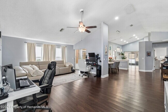 Building Photo - 10454 Casa Grande Cir