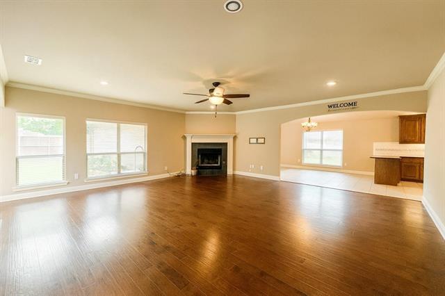 Building Photo - 1316 High Meadow Dr