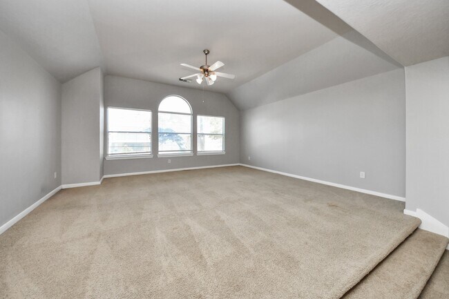 Building Photo - 18330 Enchanted Rock Trail