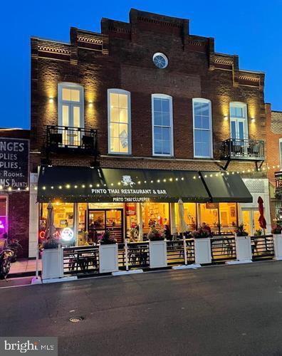 Building Photo - 171 E Davis St