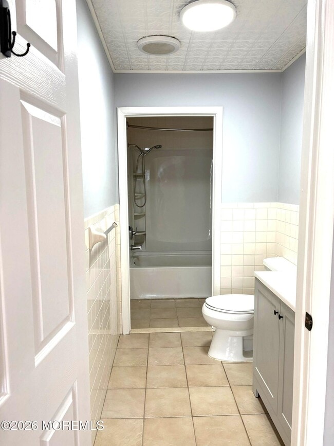 Building Photo - 5-6-6 Atlanta Ct