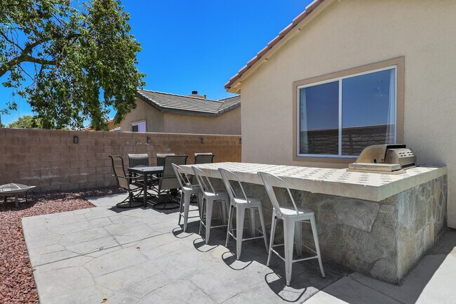 Building Photo - 47432 Harbour Lights Ln