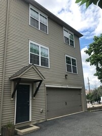 Building Photo - 39 E Garrison St