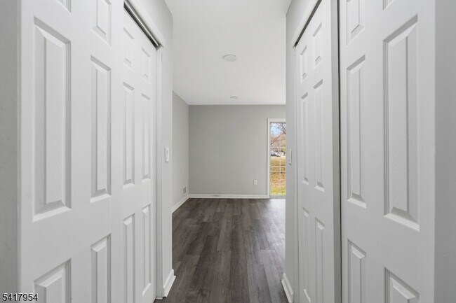 Building Photo - 3505 French Dr