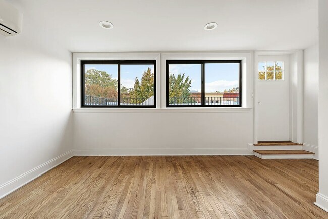 Primary Photo - 908 Sterling Pl