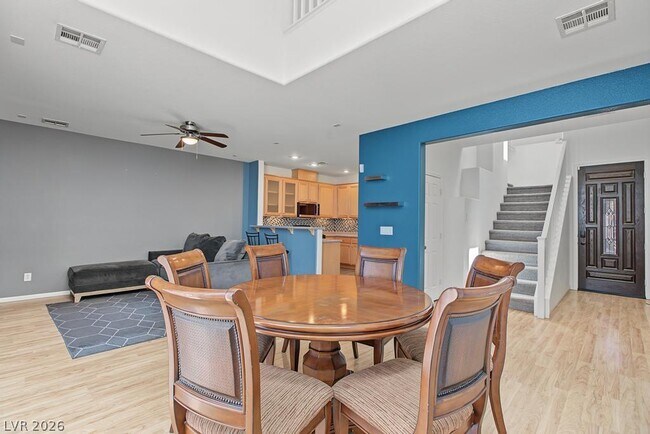 Building Photo - 9315 Quiet Mist Ct