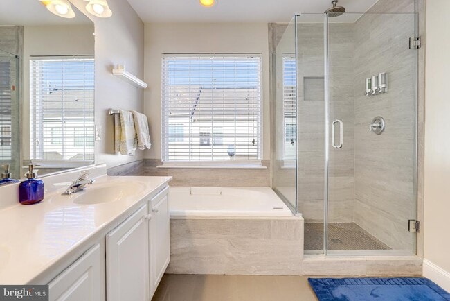 Building Photo - 2342 Huntington Station Ct