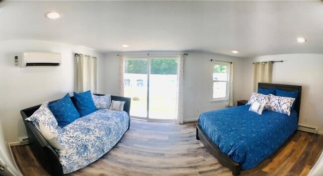 Master Bed - 21 Woodsia Trl