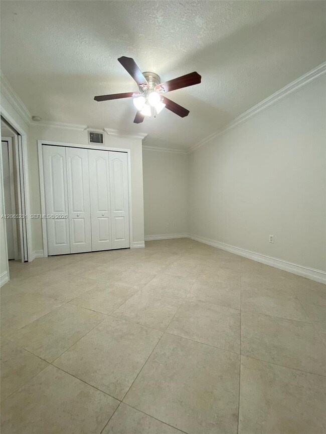Building Photo - 12432 SW 94th Ln