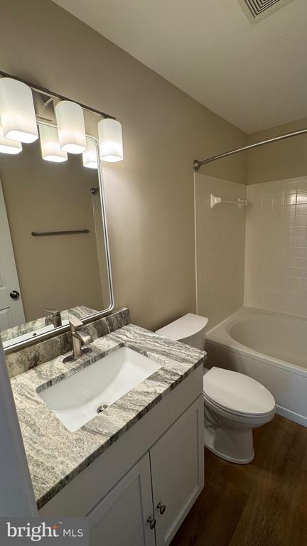 Building Photo - 7210 Cherwell Ln