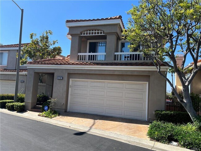 Building Photo - 33636 Sundown Ct