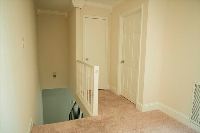 Building Photo - 14209 Briarsage Ct