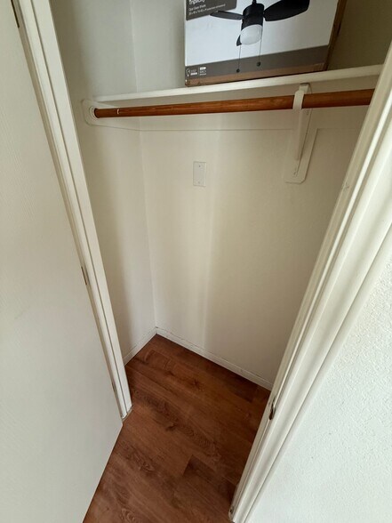 Building Photo - 1301 Chips Dr
