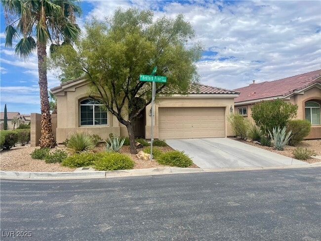 Building Photo - 7412 Bedford Pine Ct