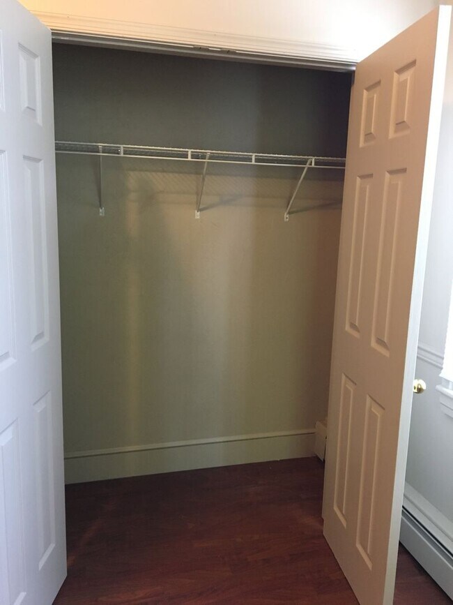 Building Photo - 3356 Days Mill Rd