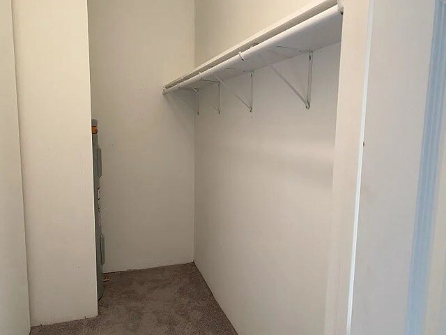 Building Photo - 289 Elm St