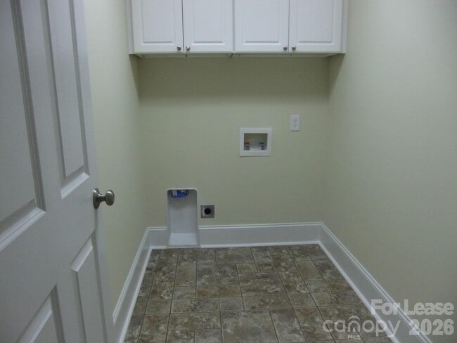 Building Photo - 1459 Legion Rd