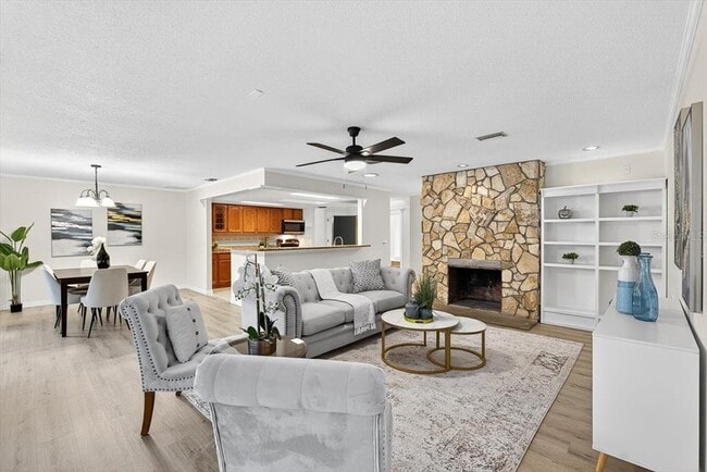 Building Photo - 11755 W Fisherman Ln