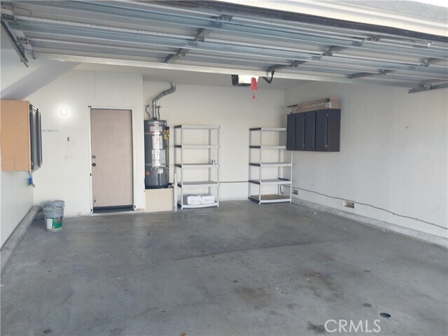 Building Photo - 935 Redtail Dr