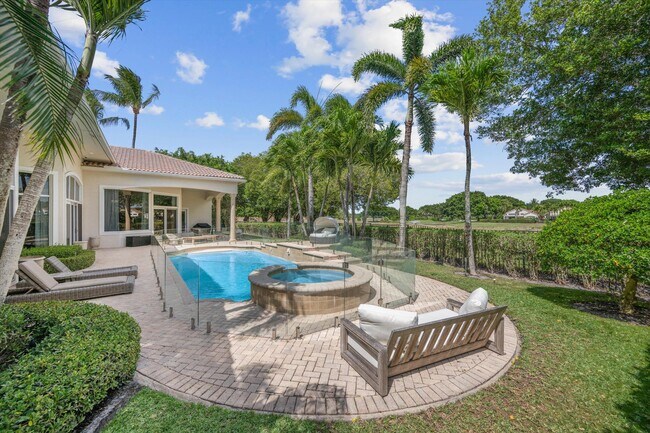 Building Photo - 12820 Mizner Way