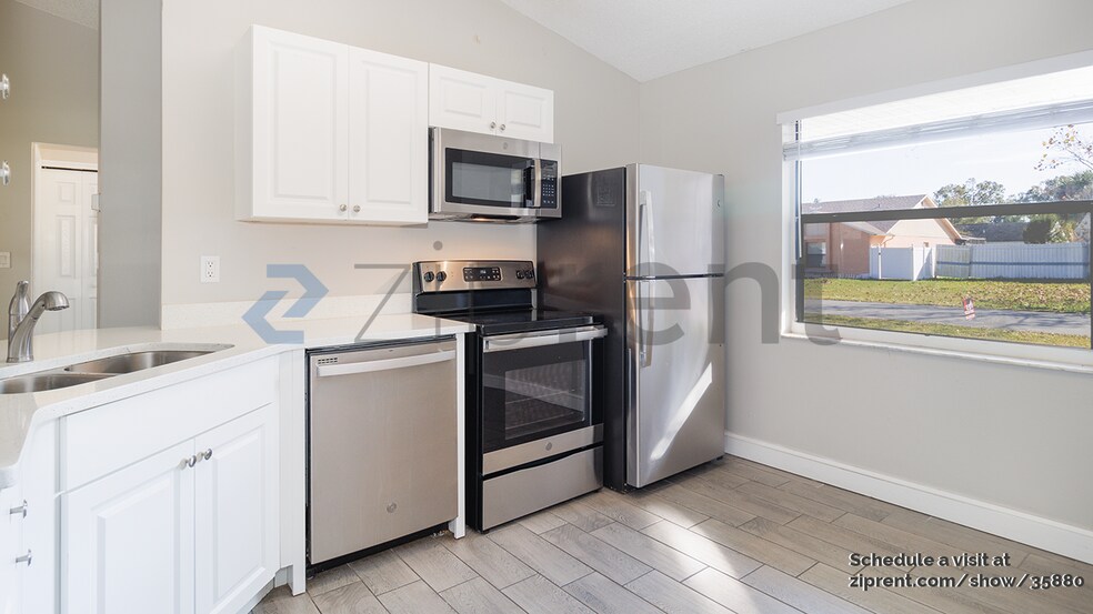 Building Photo - 60 Dorset Dr