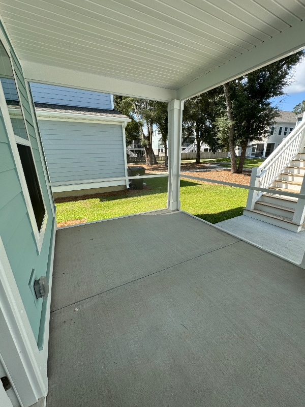 Building Photo - 1150 Oak Bluff Ave