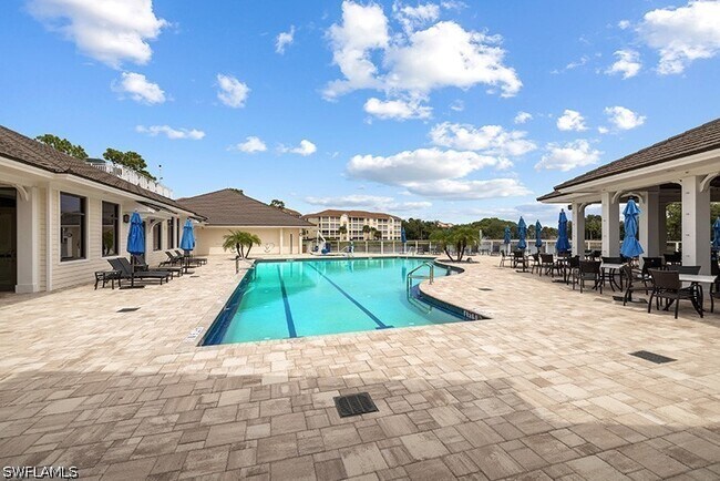 Building Photo - 433 Crestwood Rd