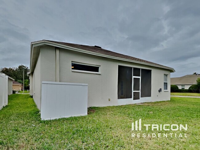 Building Photo - 4330 Marchmont Blvd
