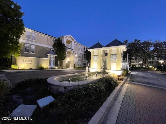 Building Photo - 8290 Park Way