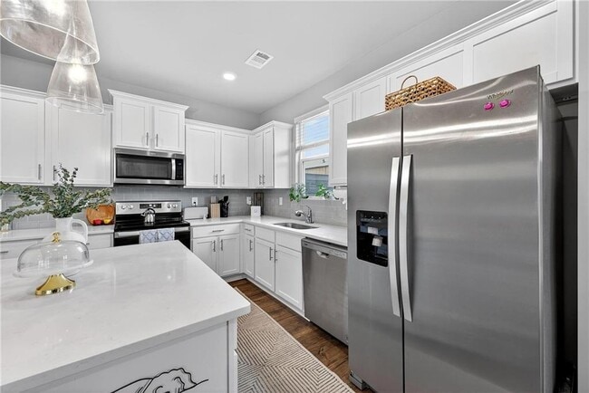 Building Photo - 1104 Elyse Ln