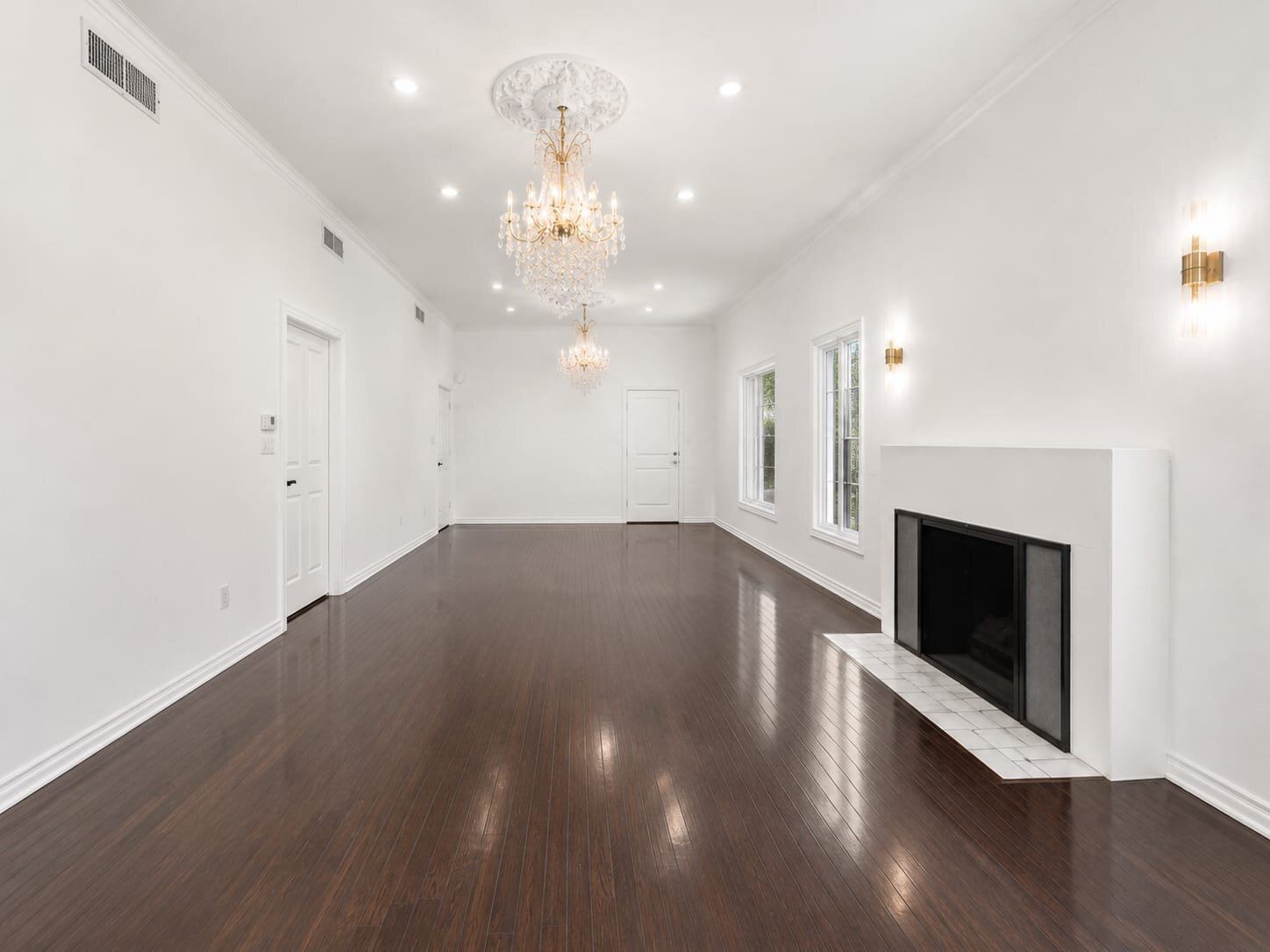 Building Photo - 138 N Hamel Dr