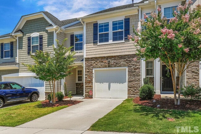 Building Photo - 815 Bristol Bridge Dr