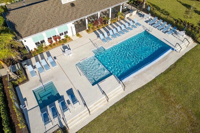 Building Photo - 9165 Remy Ln