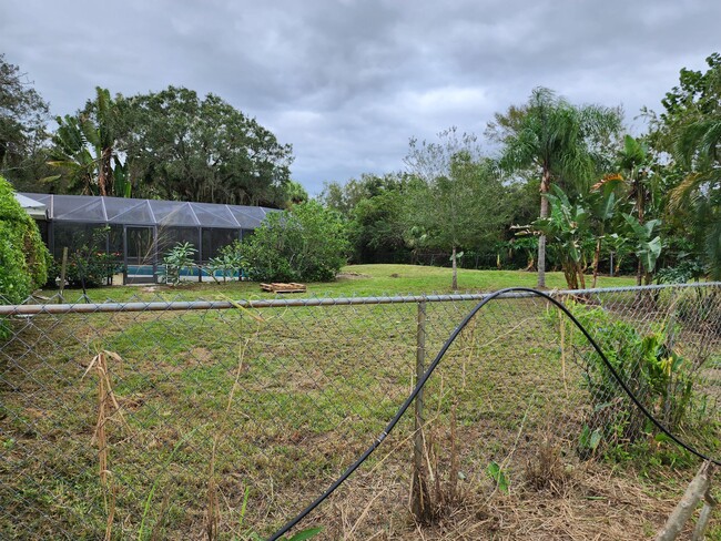 Building Photo - 4910 Ralls Dr