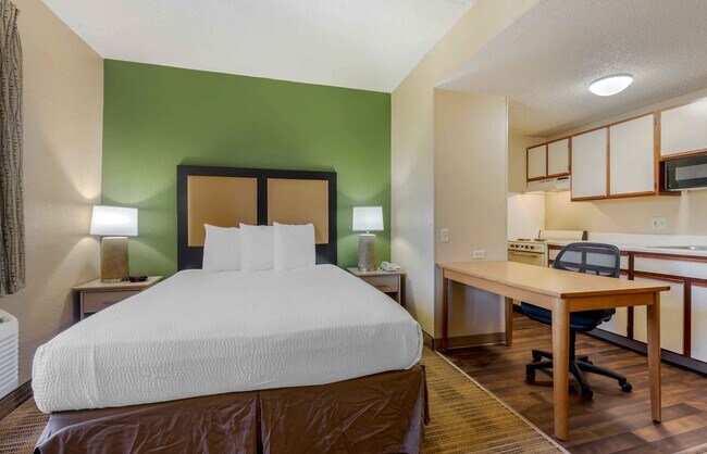 Building Photo - Furnished Studio-Dallas - Las Colinas - Meadow Creek Dr.