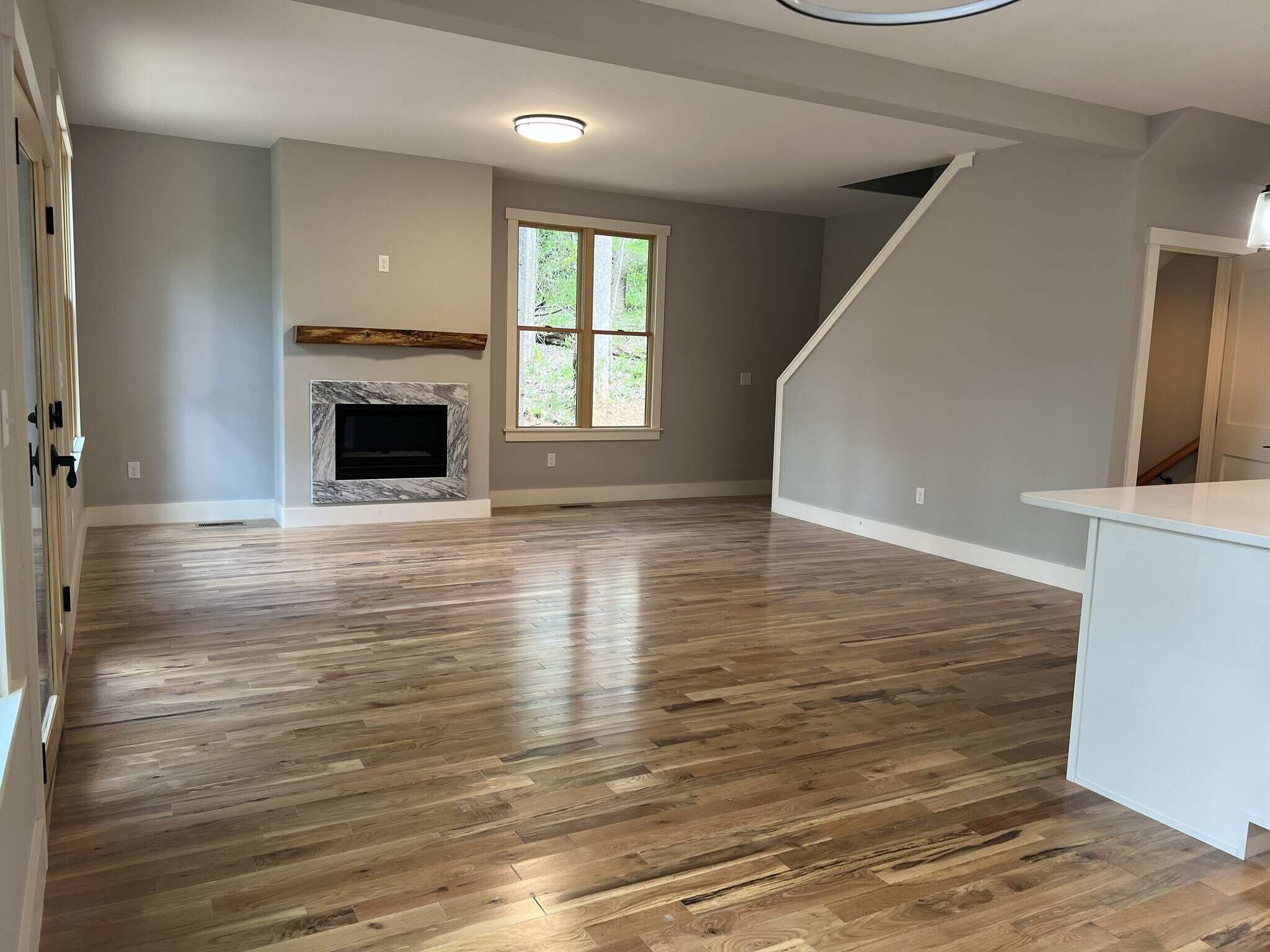 Great room - 52 Crest Circle Dr