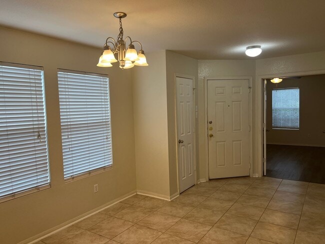 Building Photo - 5701 Capricorn Loop