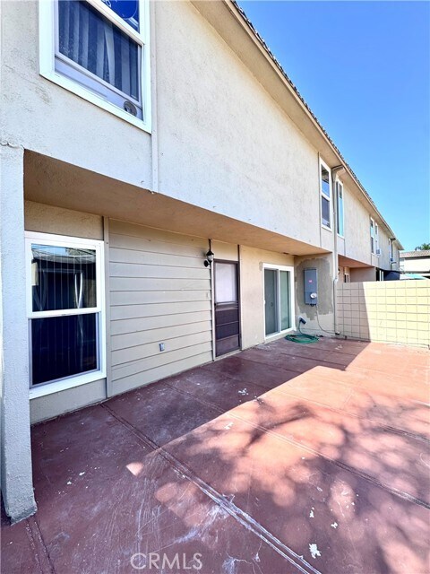 Building Photo - 14292 Red Hill Ave