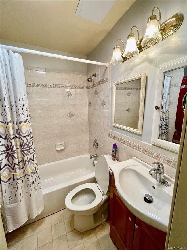 Building Photo - 25 Lexington Hills Rd