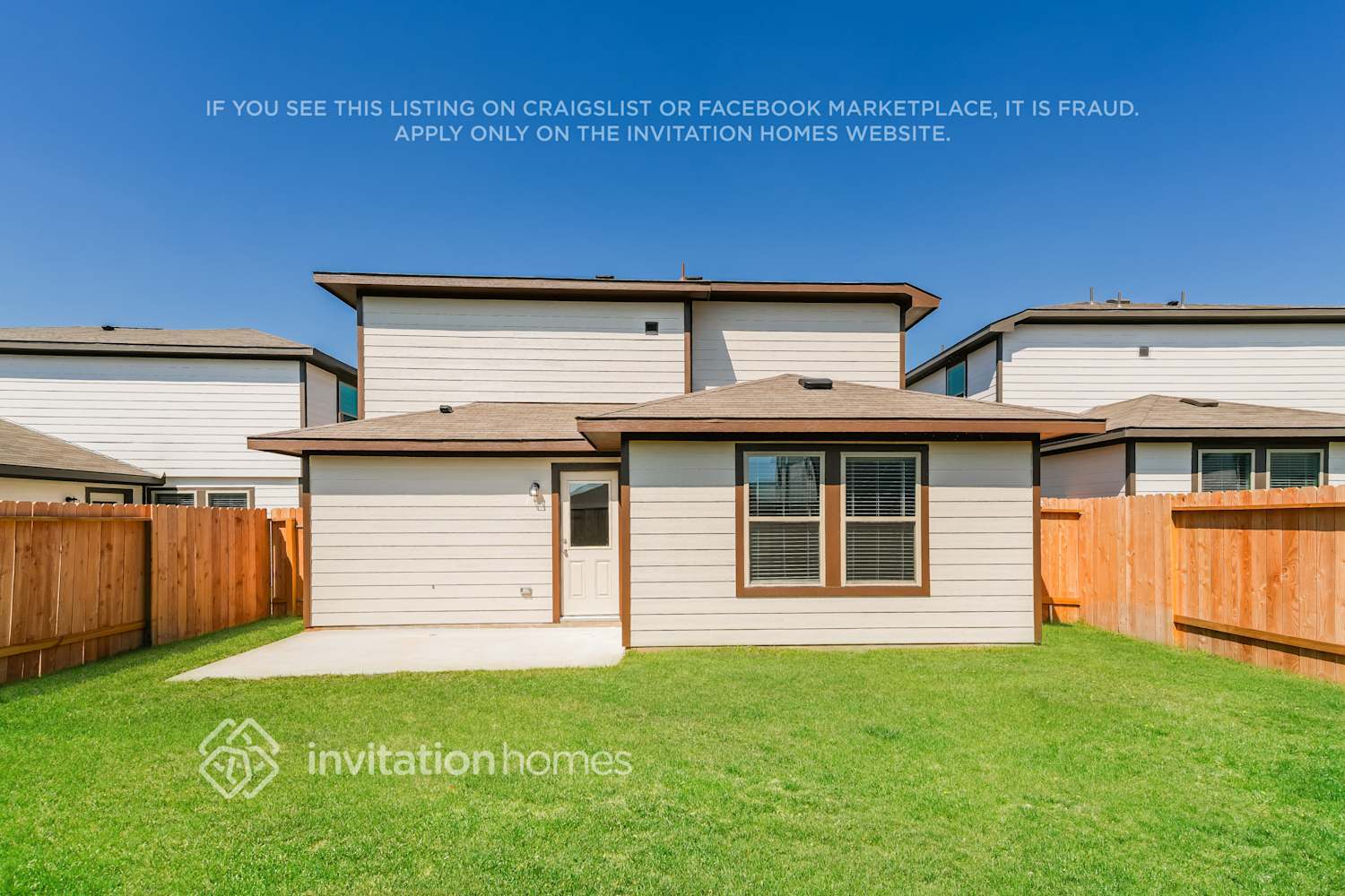 Building Photo - 10726 Sunlit St