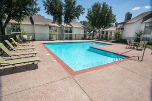 Building Photo - Courtyard Apartments and Mini Storage