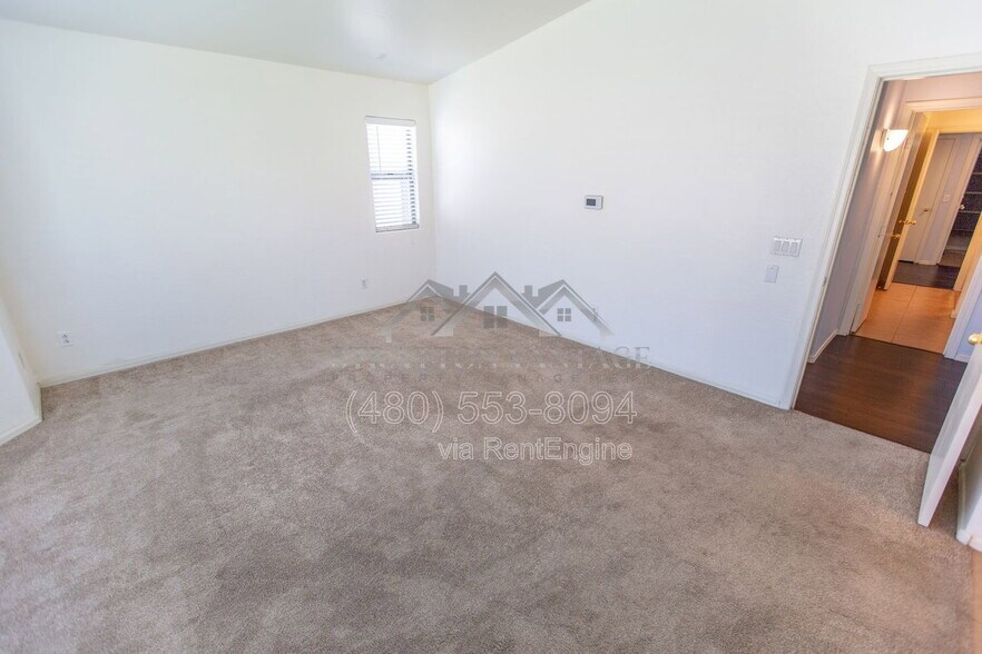 Building Photo - 21162 E Aspen Valley Dr