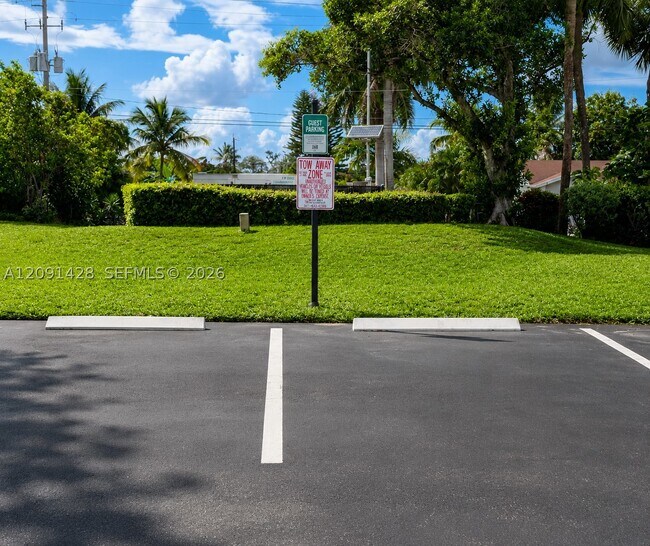 Building Photo - 22344 Palomita Dr