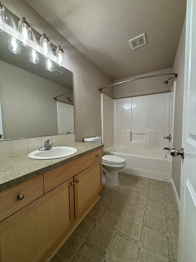 Building Photo - 61208 Brittle Bush St