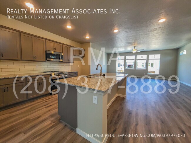 Building Photo - Brand New Luxury 4 Bedroom Townhome in Wes...