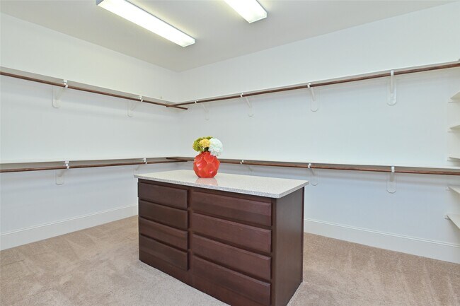 Building Photo - 11906 McNabb Ln